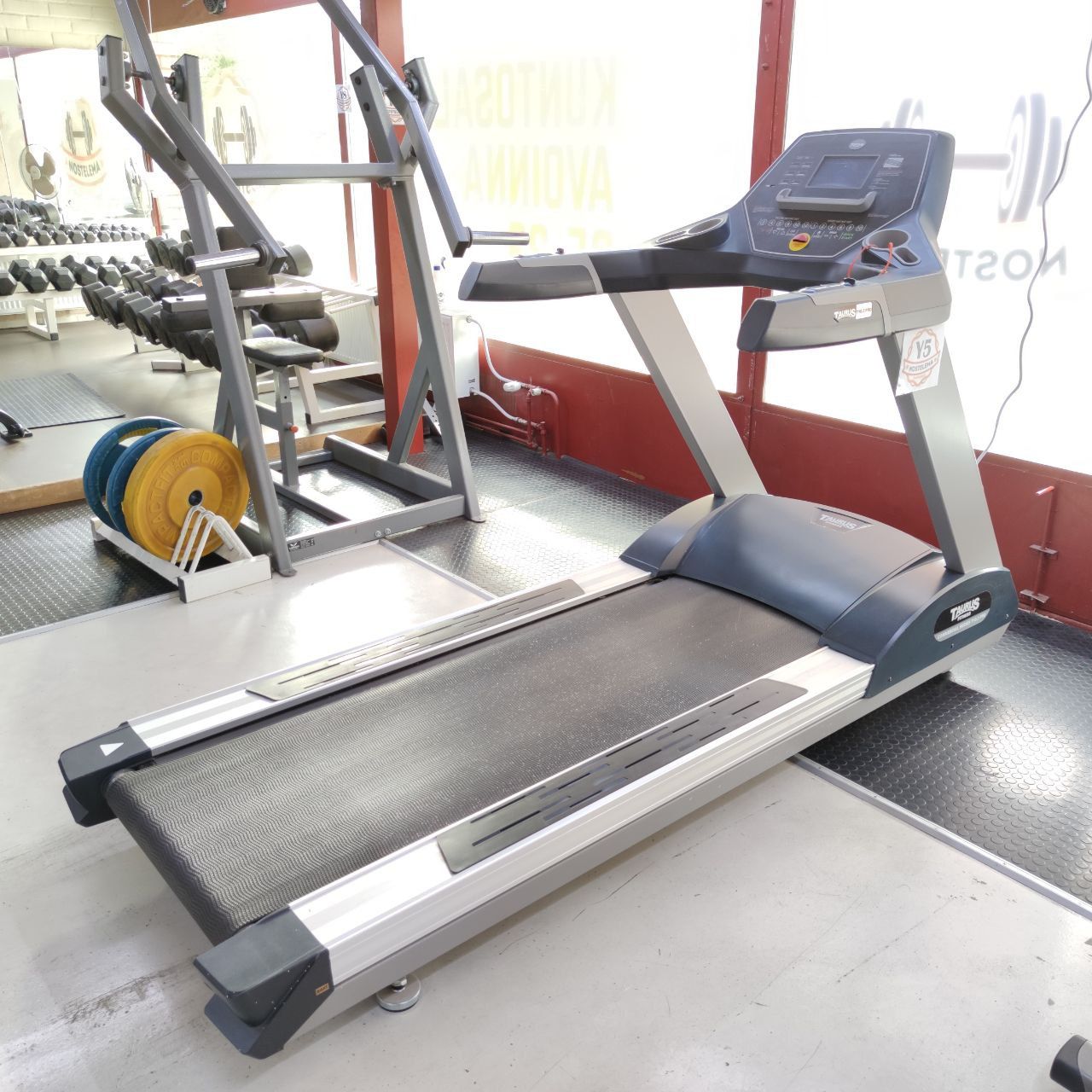 Treadmill in Nostelema’s cardio area