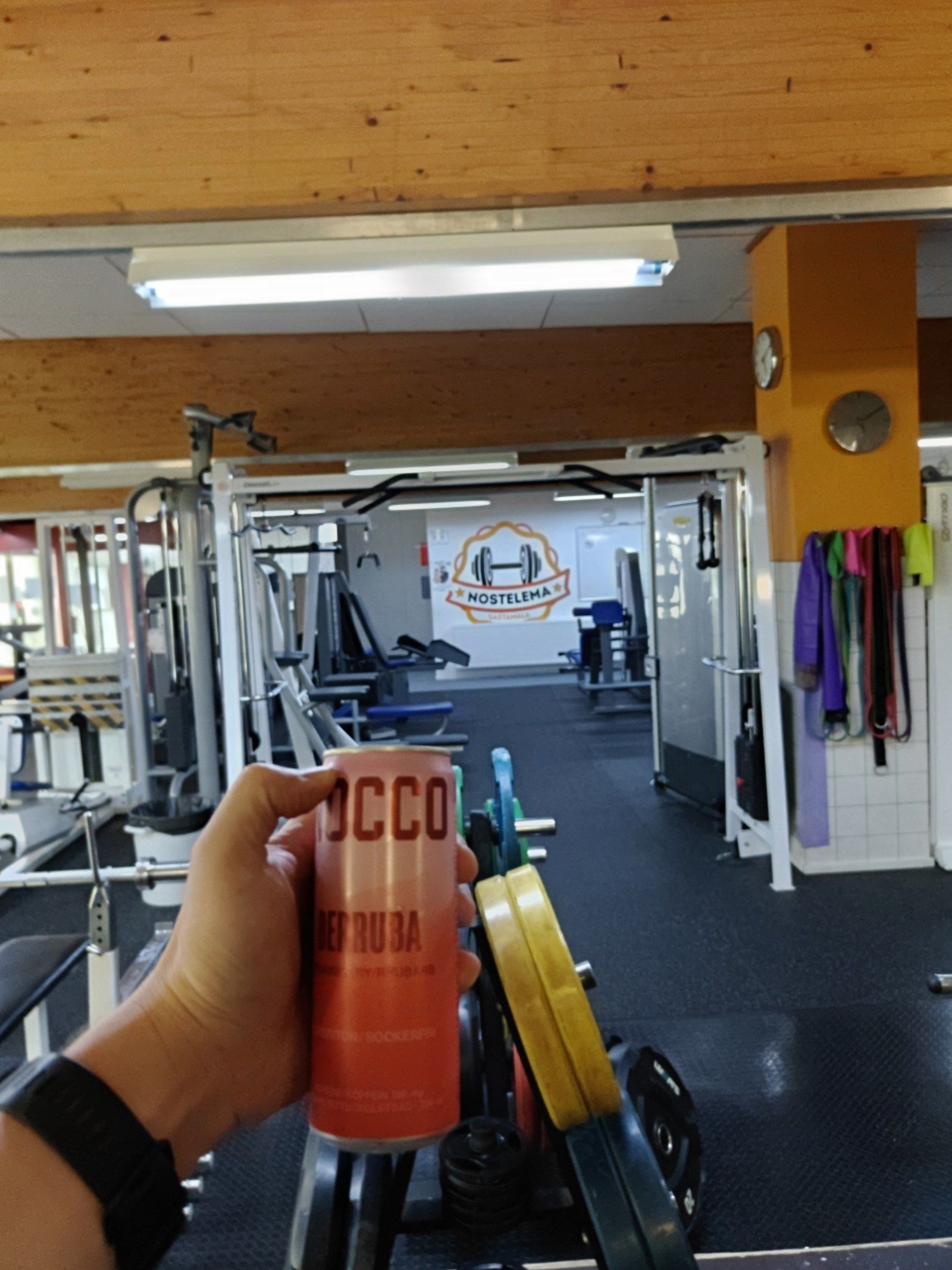 A calm gym and a recovery drink after training at Nostelema